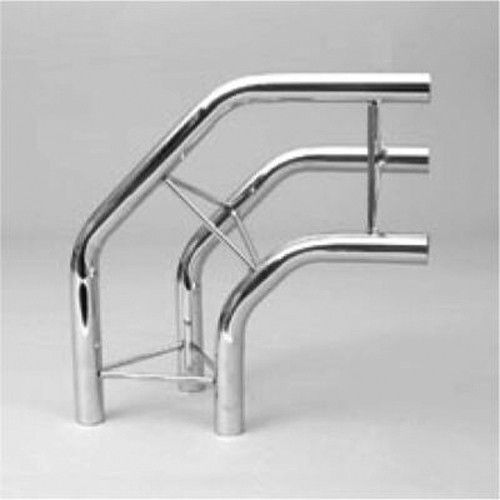 Сгиб скошенный для треугольных колонн 300х300 мм, хром TRI-06(TS-6) Сгиб скошенный для треугольных колонн 300х300 мм, хром TRI-06(TS-6)