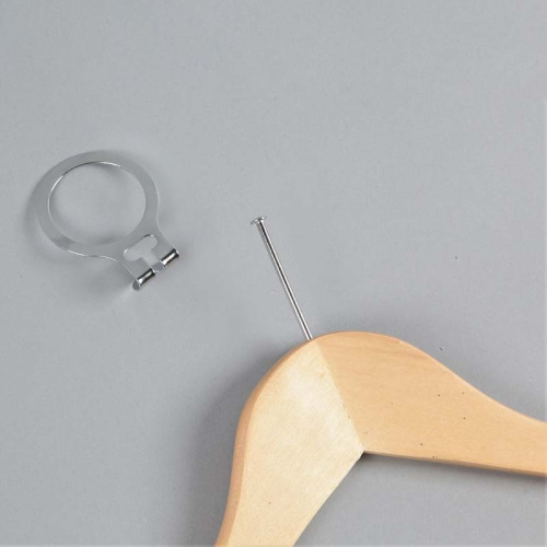 Вешалка-плечики деревянная, антивандальная C30N/AB(светл/хром) фото 5