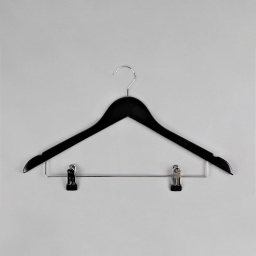 Вешалка деревянная с зажимами Длина: 440 мм Цвет: черный