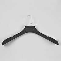 Вешалка-плечики для одежды Длина:440мм Ширина плеча:50мм Покрытие:Soft-touch Цвет:черный