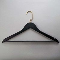 Плечики из дерева с перекладиной C30N/1-К(черн/зол)