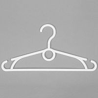 Вешалка-плечики для одежды В-300П(крут)