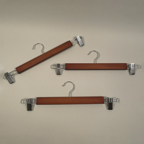 Вешалка деревянная, с зажимами для одежды WS 006(красн) фото 4